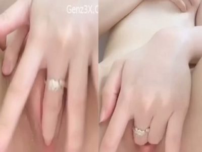 Clip Sex Hoàng Anh Lan Móc Hàu Đầy Nước Nôi